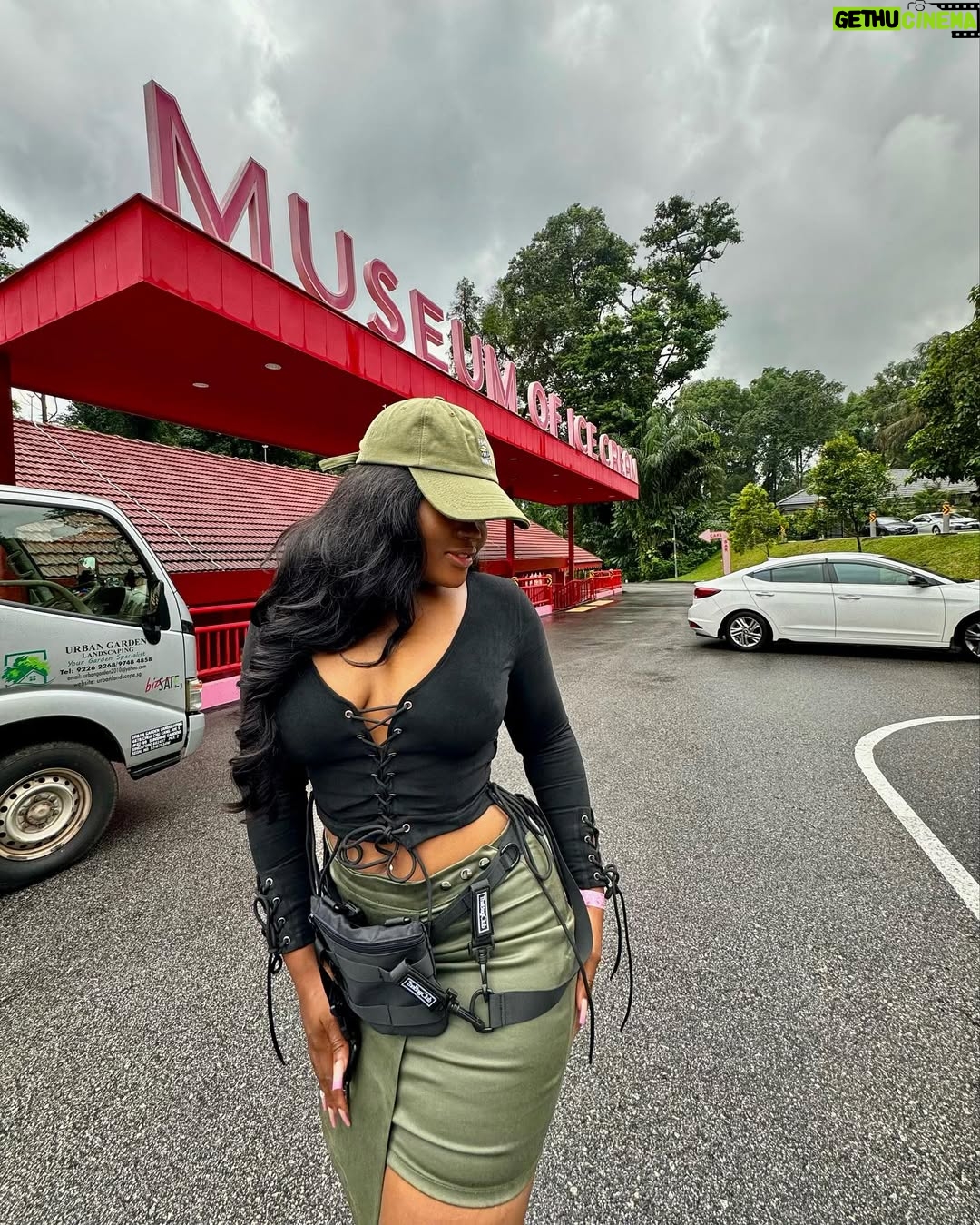 Cynthia Nwadiora - 134.8K Likes - Dear Singapore, you stole my heart 💕
•
•
•
@marvgallup_travelsandtours