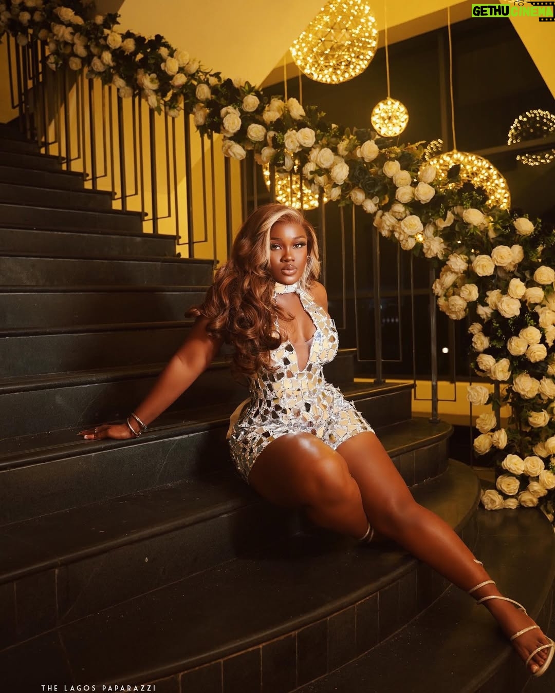 Cynthia Nwadiora - 99.3K Likes - It’s time to party with the Star of the Season! Bring your shades because this shine fit blind you ooo🤭
PARTY WITH CEEC!! 💃💃
Outfit: @ericamoorebrand
Hair: @cassie_hair
Makeup: @didysignature
Photography by the best : @thelagospaparazzi
Hair styled by : @ivys_place_
Shoes : @renecaovilla
Accessories: @thelittstore
#Ceec
#bbnaija
#bbnaijaallstars