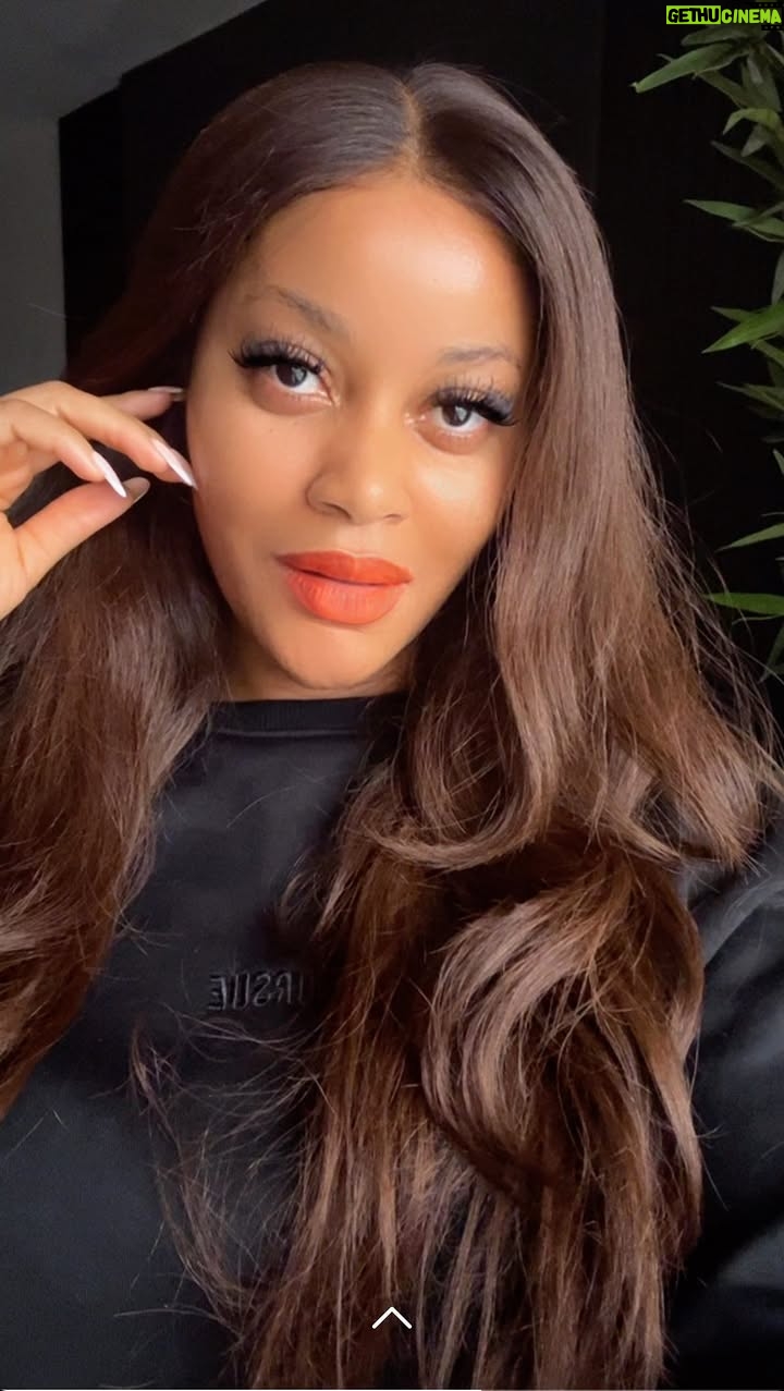 Damilola Adegbite - 9.3K Likes - 😈