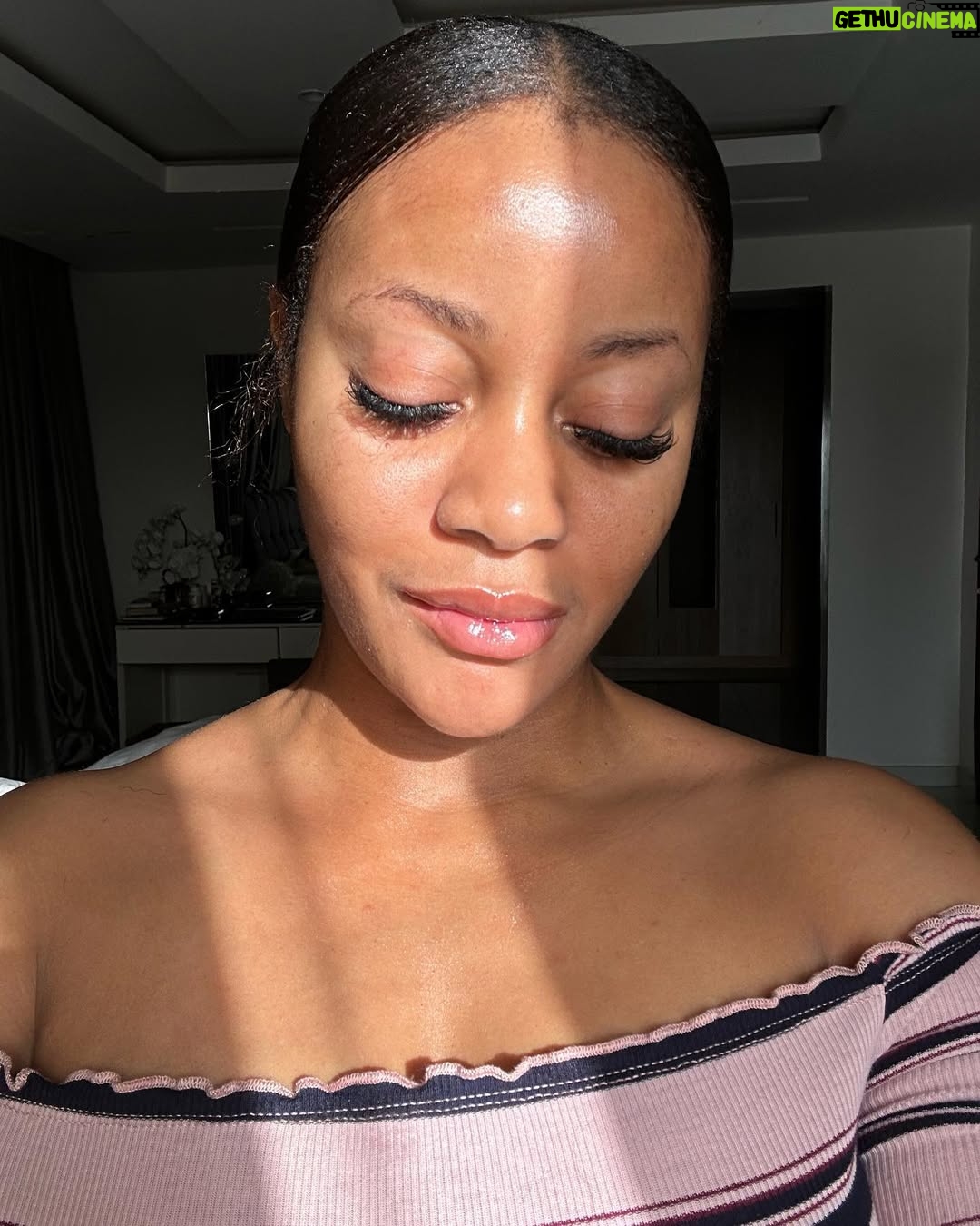 Damilola Adegbite - 46.2K Likes - Sun kissed morning 🌹
#nofilter