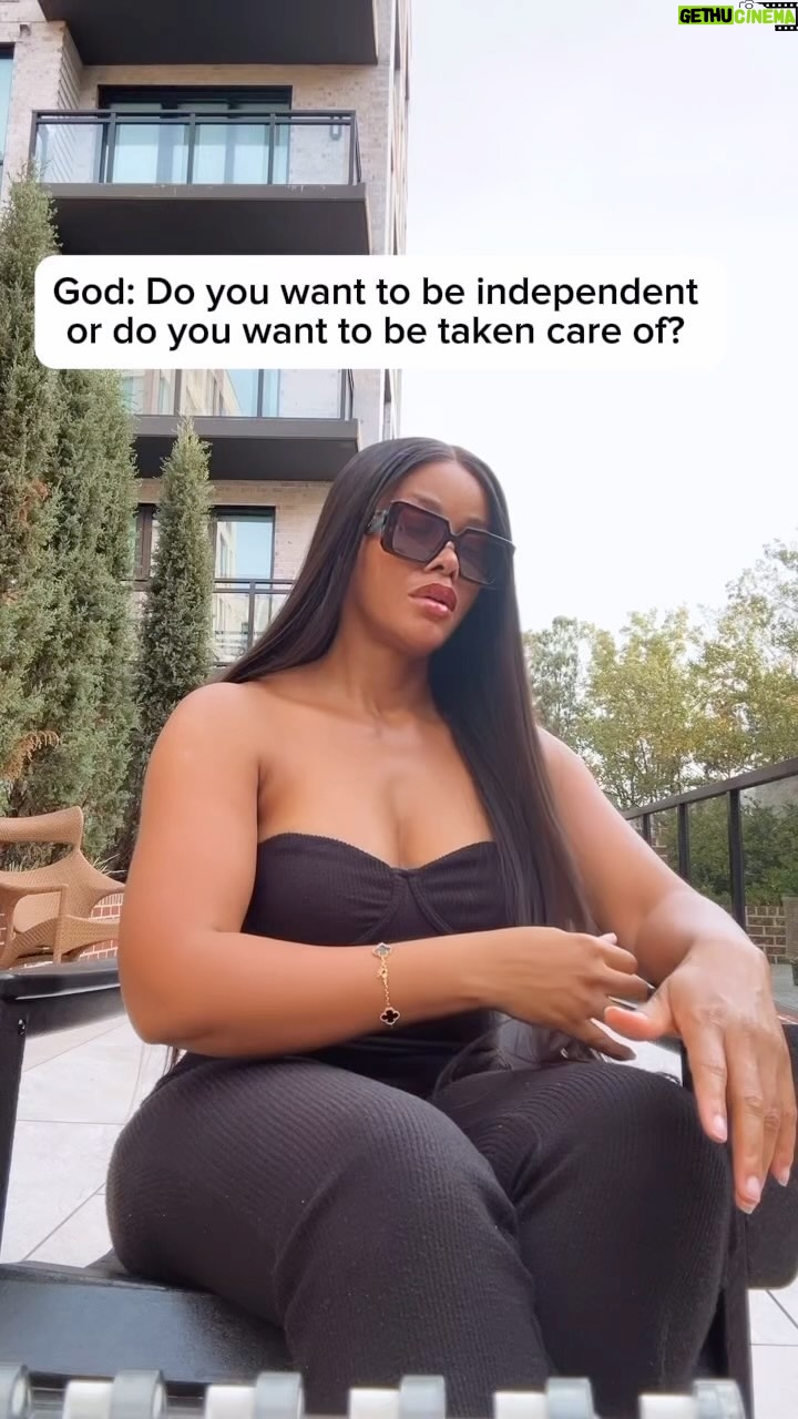 Damilola Adegbite - 26.3K Likes - We are Strong, Independent and Capable Queens …who still want little princess treatment 😂