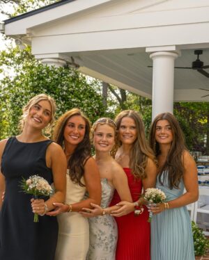 Darby Camp Instagram - Prom ‘25!!! #lastonebestone 

Dress: @dessygroup 
Hair: @lucci_aveda