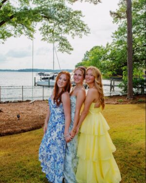 Darby Camp Instagram - Prom ‘25!!! #lastonebestone 

Dress: @dessygroup 
Hair: @lucci_aveda