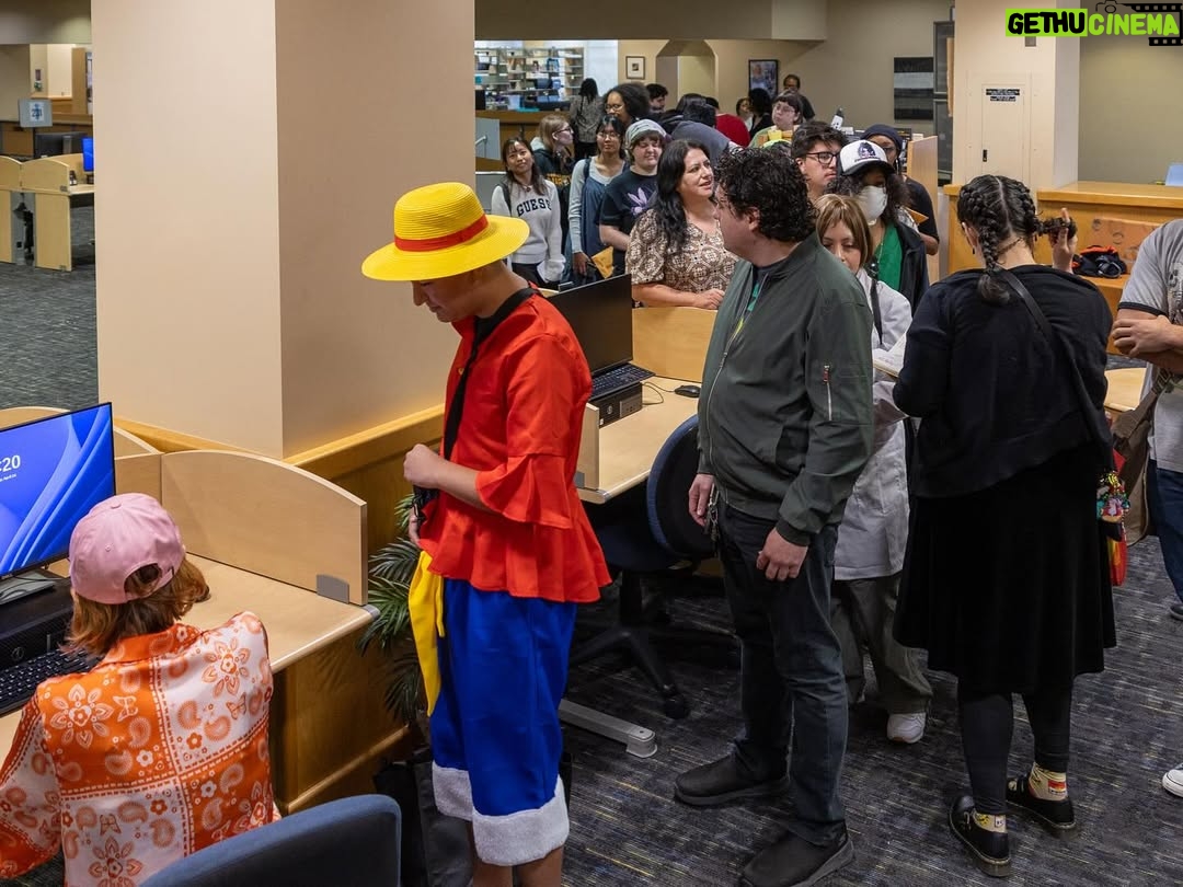Daron Nefcy - 3K Likes - Last week I was invited to speak at TigerCon at Riverside City College! Such a lovely group of students! It was so cool, they basically made their own comic con! It was fun to see. Thank you for inviting me @will1005 😊