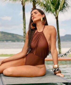 Deborah Secco Instagram - Mais de “Nostalgia”, nova coleção da minha @isbikini 
Saudade, lembranças, momentos e memórias… ❤️
Me conta qual vc gostou mais? 👙
Todas as peças já disponíveis no site
Link da coleção na BIO ✨