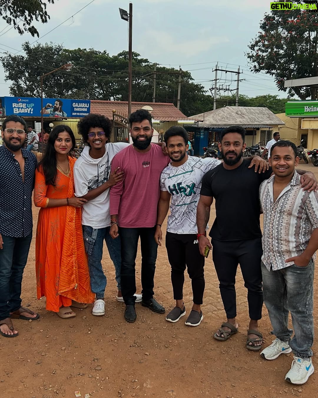 Deepika Gowda - 171.3K Likes - ಅಣ್ಣಾ💔
#forever