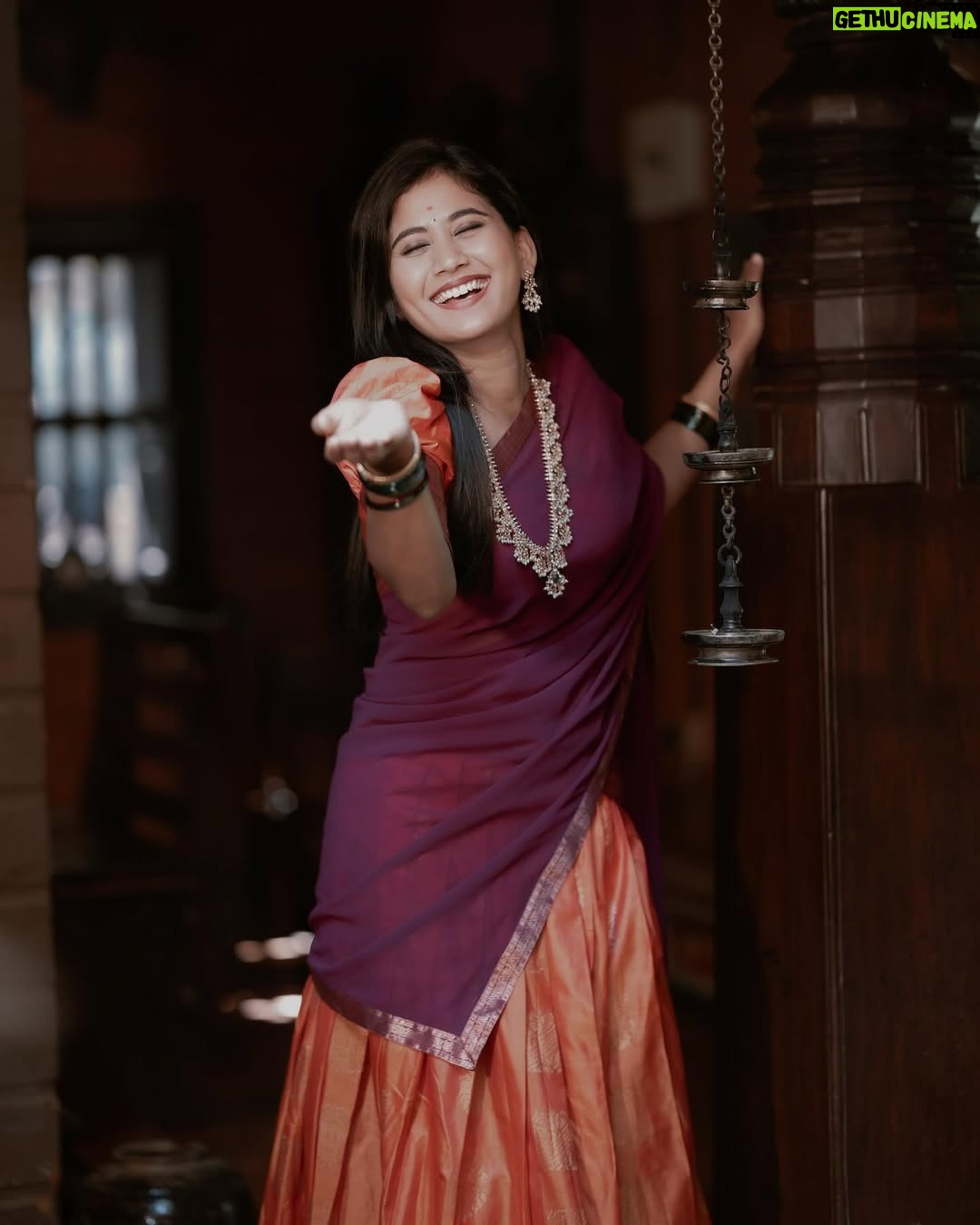Deepika Gowda - 2.6K Likes - Happpppyy ಯುಗಾದಿ ಹಬ್ಬ🌾🦚🦜
Jewellery— @saaya_studio.in
Pic credit- @dheeraj_comedy_kiladi_