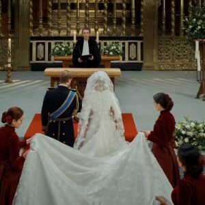 Delfina Chaves Instagram - Alvast een kleine sneak peek van Máxima seizoen 2: de bruiloft 🧡 De opnames zijn in volle gang en de serie is vanaf 2026 te zien. #maxima #serie #koningshuis