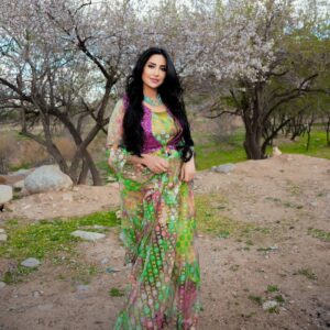 Delnya Mohammadi Instagram - بەرخە گیان🥹❤️
@jli_qadimi 
@brwaphotography 
@dekan_design_