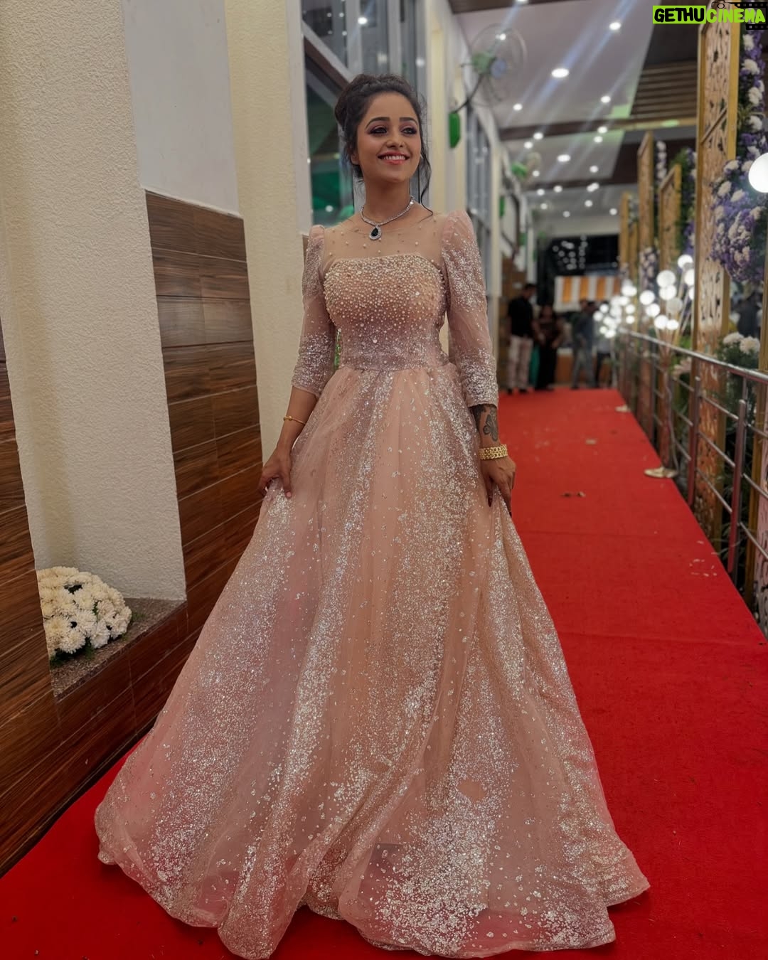 Dhanu shree - 29.8K Likes - I’m the Barbie 🎀
Dress : @chandangowda_official 🥰
@rentyourlook_by_chandangowda 🥰