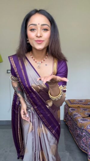 Dhanu shree Instagram - ಪುಟ್ಟಮಲ್ಲಿ Puttamalli ❤️

Designer : @thedresserboutique ❤️

#designer #kannada #saree #dhanushree #real #grwm #reel #bangalore #mysore #chamundi