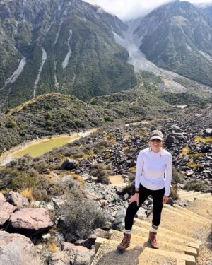 Diana Pereira Instagram - Uma das maiores paixões da minha vida é o contacto com a natureza, aventura, radical, hiking, de volta as minha caminhadas e escaladas … im Back … with so much love .