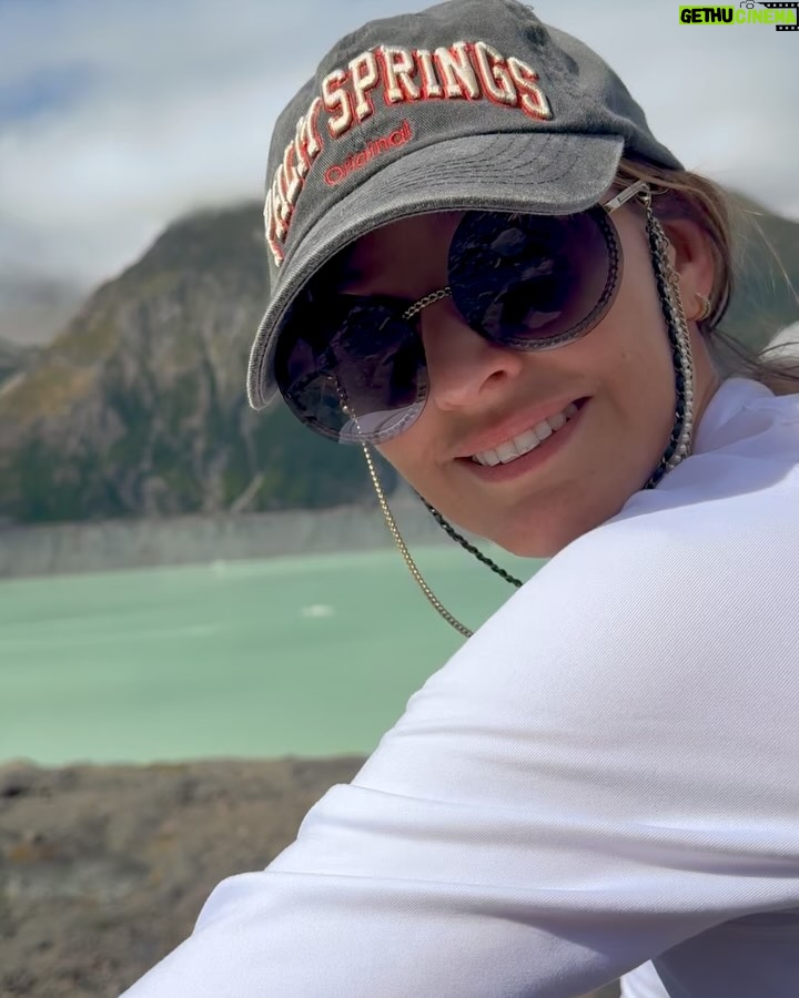 Diana Pereira - 1.2K Likes - Uma das maiores paixões da minha vida é o contacto com a natureza, aventura, radical, hiking, de volta as minha caminhadas e escaladas ⦠im Back ⦠with so much love .