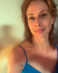 Actress Diane Neal HD Photos and Wallpapers December 2025