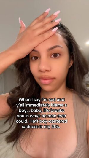Diannisa Hernandez Instagram - My relationships are healthy. heal past the basics I promise there’s more to life