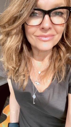 Dina Meyer Instagram - Nice view. 😉

You’ll have to trust me.
💋