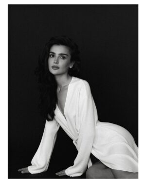 Dina Saeva Instagram - идеальный баланс женственности и комфорта @try.on.dress @try.on.dress.uae