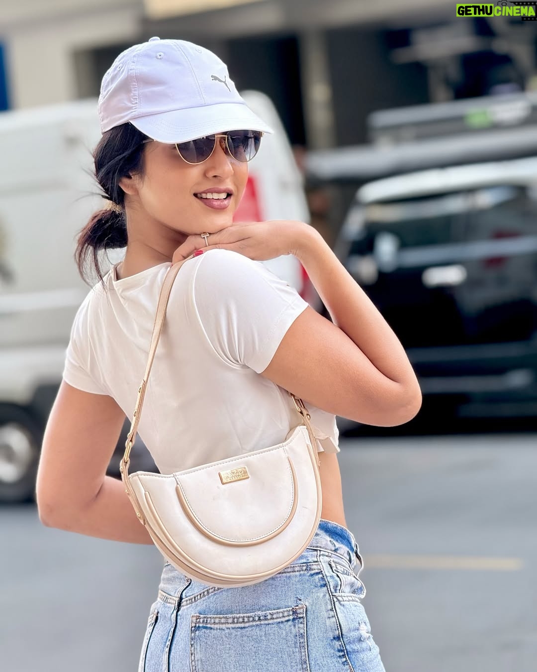Divya Suresh - 15.9K Likes - Remember me ?
.
.
.#DS #divyasuresh #dubai2025