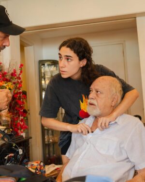 Duda Batista Instagram - ☁️O Salto através dos olhos de @peixotovisuals 🥹🩵, você é incrível demais amigo! Obrigada por transmitir toda a magia do curta através dessas fotos lindas!🎬💫