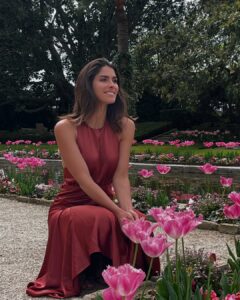 Actress Elena Faliez HD Photos and Wallpapers May 2025