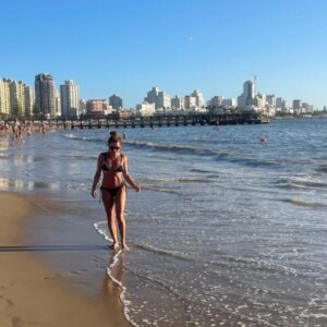 Eleonora Wexler Instagram - Un plan perfecto!!

Todo para agradecer @enjoypuntadeleste 🌞🏖
Gracias querido @javiazcurra siempre ♥️