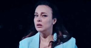 Elif Melda Yılmaz Instagram - Kısa, ama güzel bir buluşmaydı.
Hoşça kal Beril. Çok sevdim seni...⚘️

Harika yönetmenlerimize ve tüm ekibe teşekkür ederim. 
@eylemoguzzz #aydınbulut #meliscivelek @kizilcikserbetitv @goldfilmyapim @showtv
@yasinirmakphoto 🙏  #kızılcıkşerbetiekibi