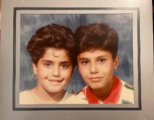 Elnaz Shakerdoost Instagram - علی تو براى من مهربون ترين برادر بودى هميشه🧿 
خدا رو شکر که بودی خدا رو شکر که هستی 🤛🏼🤜🏼