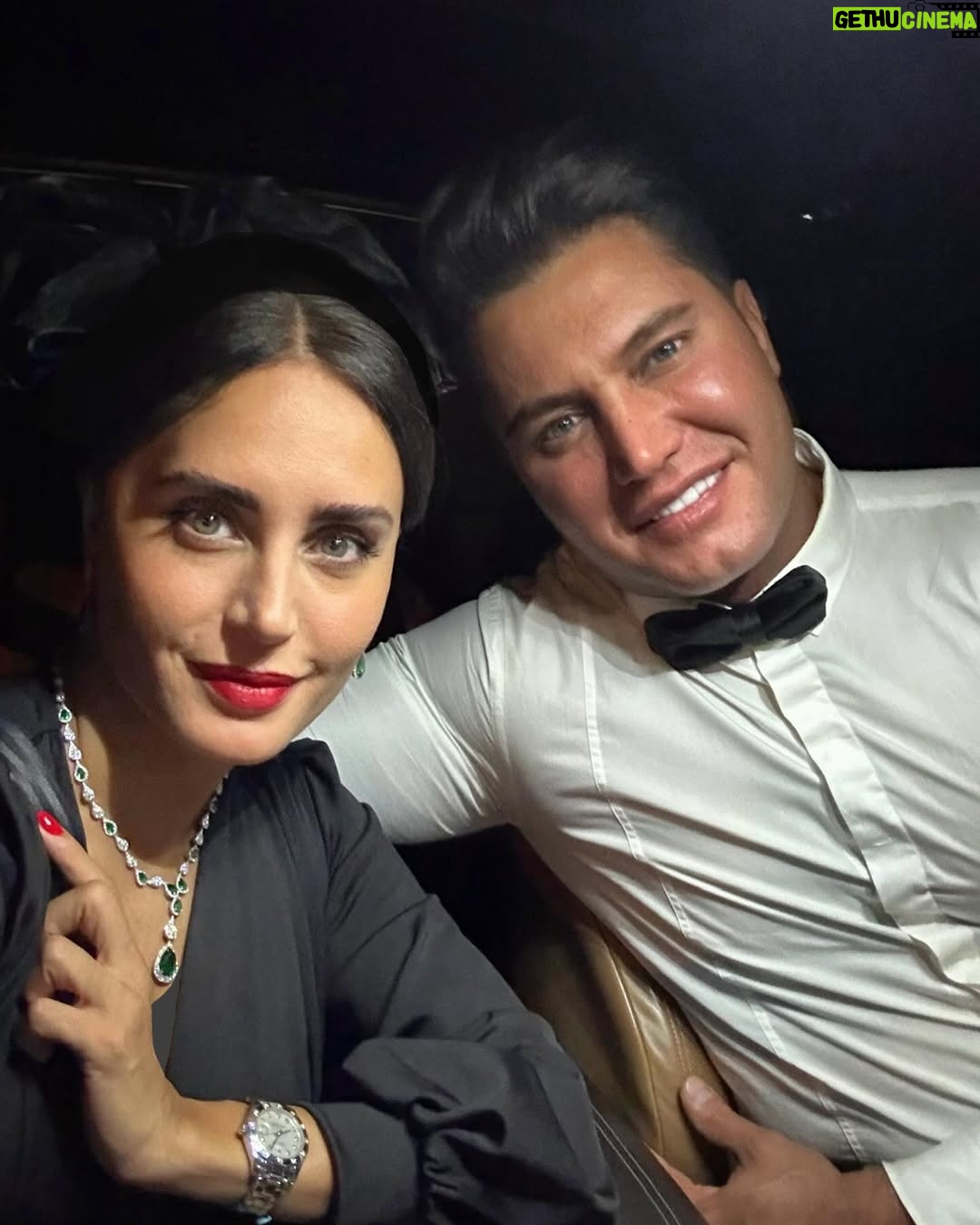 Elnaz Shakerdoost - 430.5K Likes - 🍎برادر مهربان من