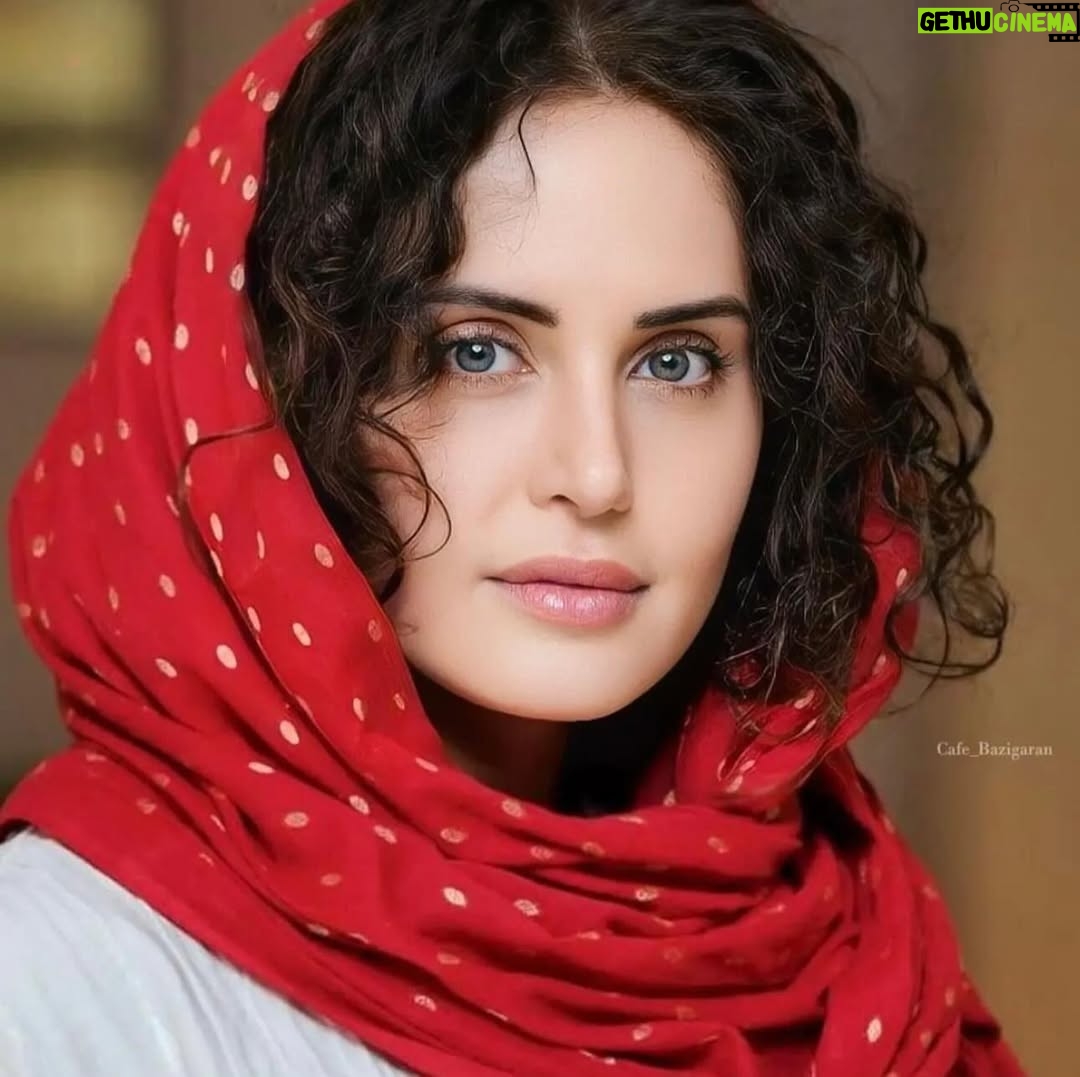 Elnaz Shakerdoost - 173.9K Likes - یلدا اگه عکس بود 🫠🍉
.
.
نقاشی از @zarapaintings
