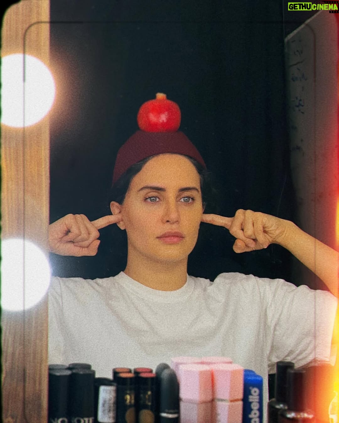 Elnaz Shakerdoost - 151.5K Likes - 💊پشت صحنه فیلم سینمایی