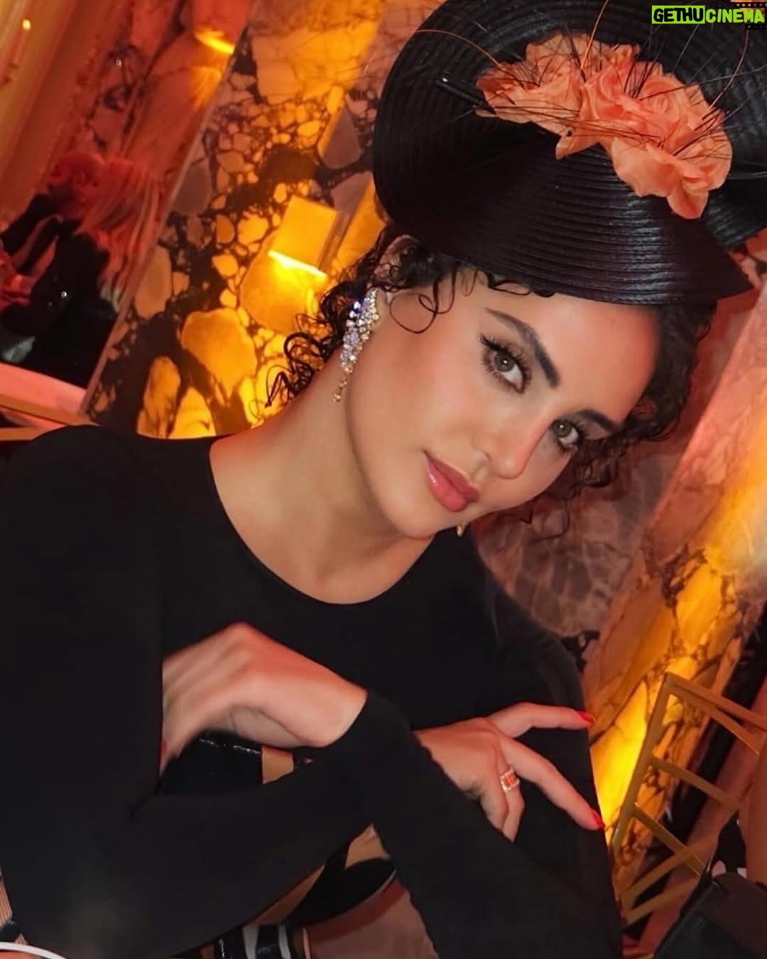 Elnaz Shakerdoost - 236.4K Likes - 🍁