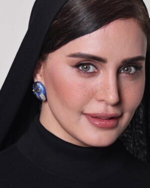 Elnaz Shakerdoost Instagram - صفرچهار ۱۴۰۴

عکس از سمیرا بختیاری