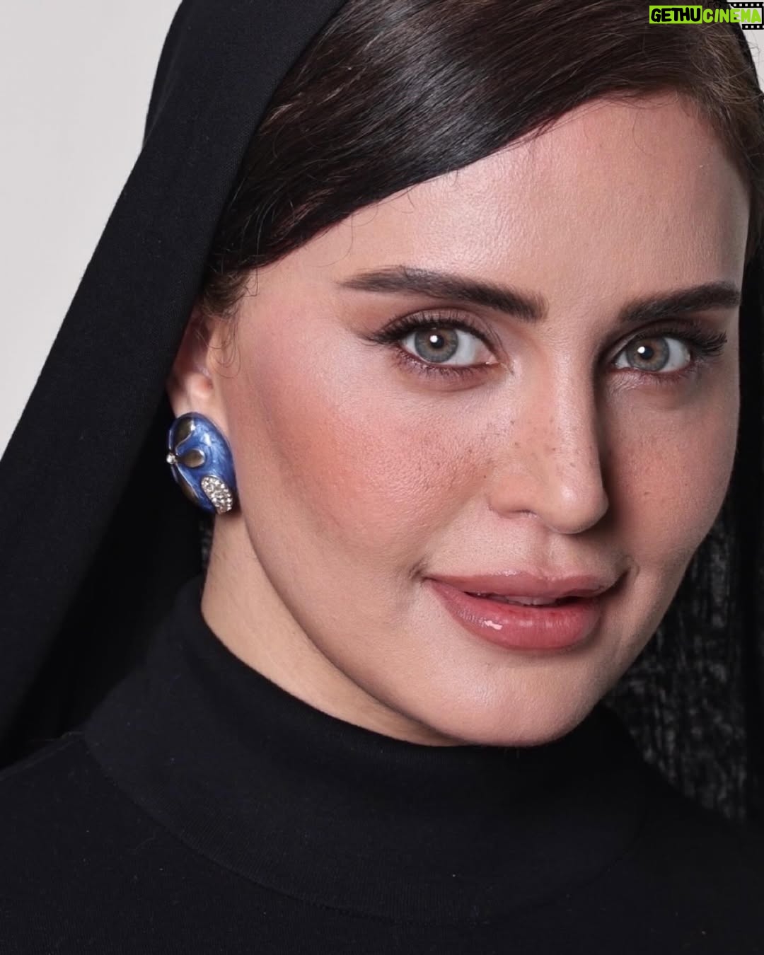 Elnaz Shakerdoost - 241.4K Likes - صفرچهار ۱۴۰۴
عکس از سمیرا بختیاری