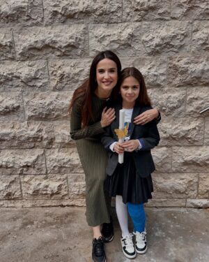 Elsa Zgheib Instagram - شعنينة مباركة 🙏🙏

#elsazgheib #blessed #palmsunday #blessedpalmsunday🌿