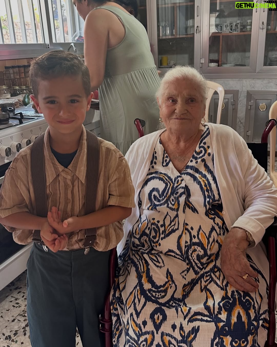 Elsa Zgheib - 4.8K Likes - My kids had the pleasure to play a scene in #nohadalchami movie reflecting her life and the miracle by Saint Charbel
➡️➡️Swipe to watch their scenes
They had the advantage to play under @samir_habchy_official direction as their mom did in her first ever series . I am so grateful for that
And my very dear friend @charleyhachem was the styled on this movie
I am blessed having met and took a picture with @nohadalchami
#elsazgheib #nohadalchami #movie #blessed #grateful
