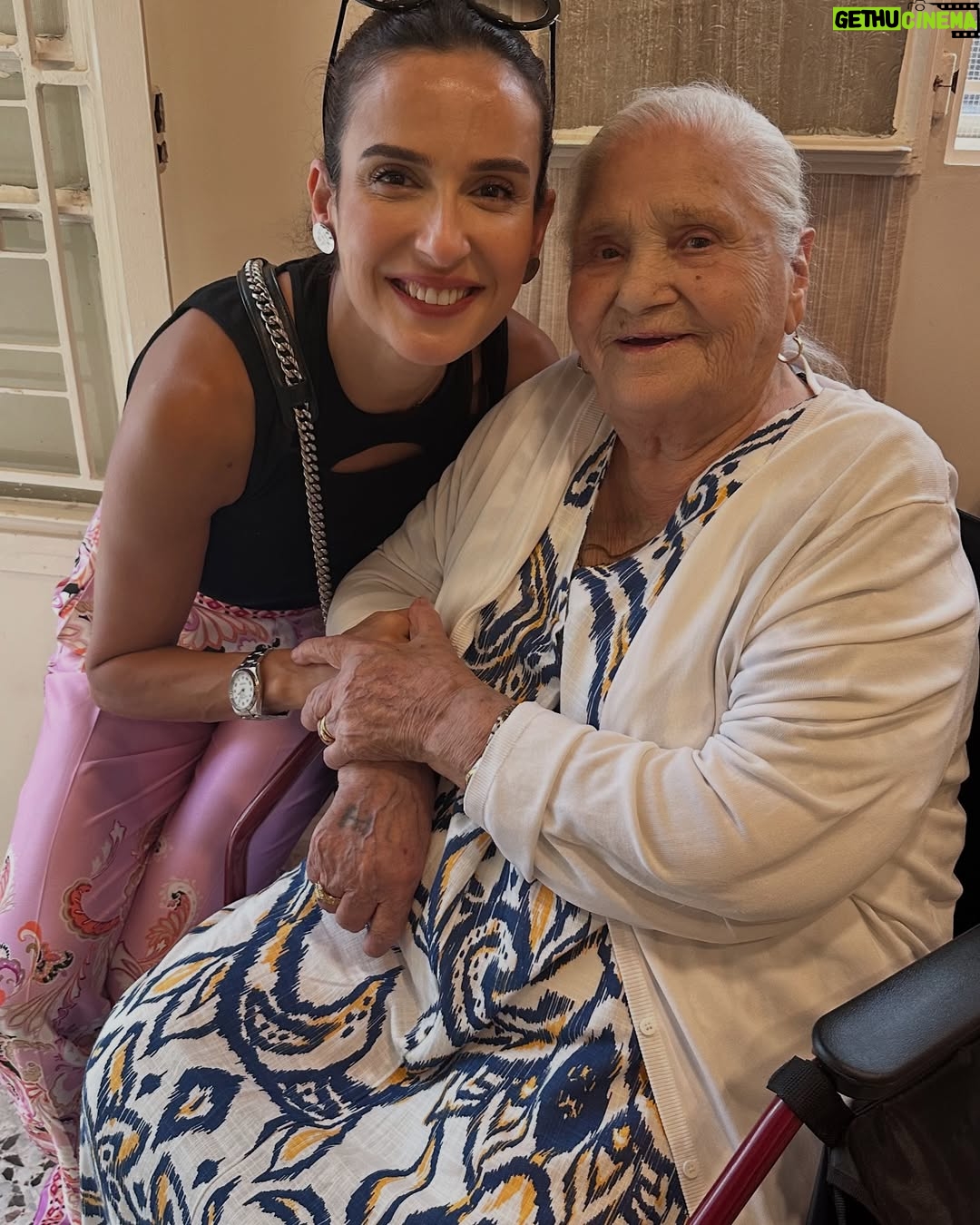 Elsa Zgheib - 4.8K Likes - My kids had the pleasure to play a scene in #nohadalchami movie reflecting her life and the miracle by Saint Charbel
➡️➡️Swipe to watch their scenes
They had the advantage to play under @samir_habchy_official direction as their mom did in her first ever series . I am so grateful for that
And my very dear friend @charleyhachem was the styled on this movie
I am blessed having met and took a picture with @nohadalchami
#elsazgheib #nohadalchami #movie #blessed #grateful