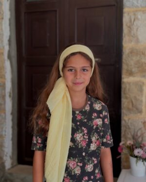 Elsa Zgheib Instagram - My kids had the pleasure to play a scene in #nohadalchami movie reflecting her life and the miracle by Saint Charbel 

➡️➡️Swipe to watch their scenes 

They had the advantage to play under @samir_habchy_official direction as their mom did in her first ever series . I am so grateful for that 
And my very dear friend @charleyhachem was the styled on this movie 

I am blessed having met and took a picture with @nohadalchami 

#elsazgheib #nohadalchami #movie #blessed #grateful