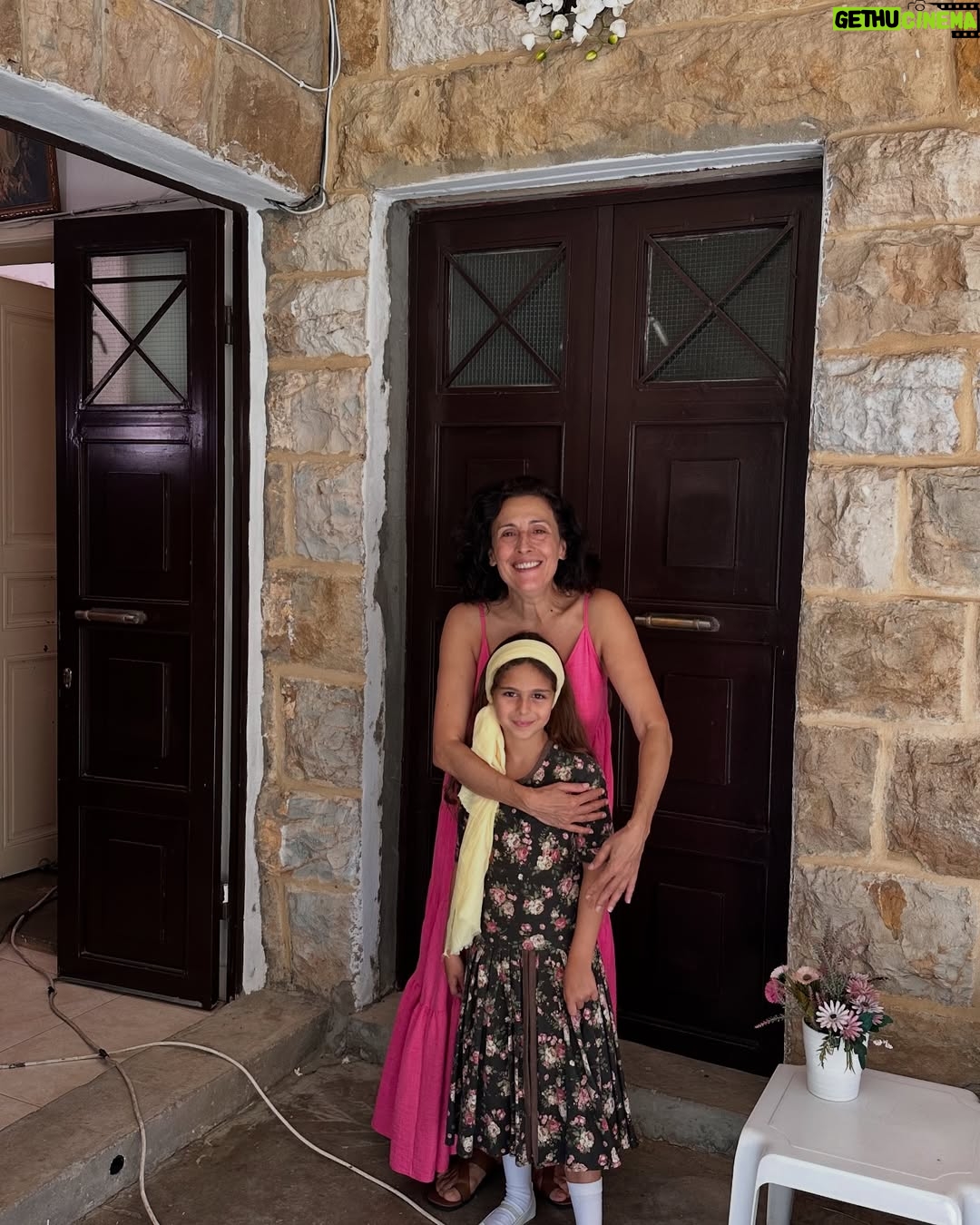 Elsa Zgheib - 4.8K Likes - My kids had the pleasure to play a scene in #nohadalchami movie reflecting her life and the miracle by Saint Charbel
➡️➡️Swipe to watch their scenes
They had the advantage to play under @samir_habchy_official direction as their mom did in her first ever series . I am so grateful for that
And my very dear friend @charleyhachem was the styled on this movie
I am blessed having met and took a picture with @nohadalchami
#elsazgheib #nohadalchami #movie #blessed #grateful