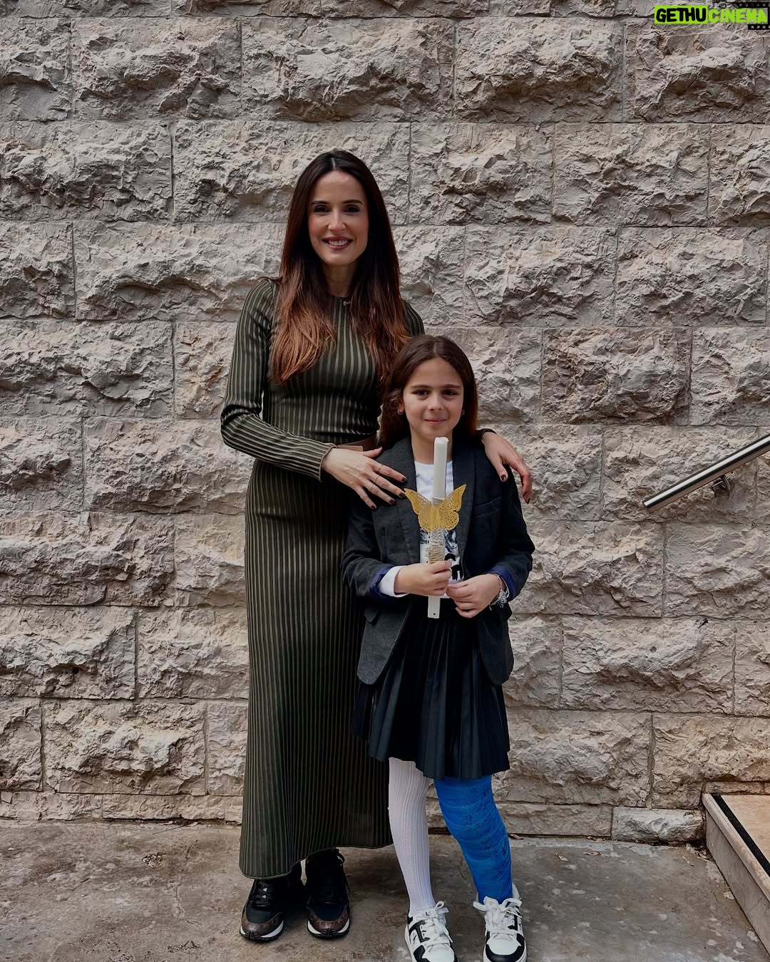 Elsa Zgheib - 7.7K Likes - شعنينة مباركة 🙏🙏
#elsazgheib #blessed #palmsunday #blessedpalmsunday🌿