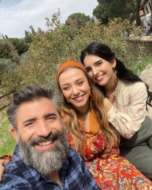 Elvan Dişli Instagram - Yeşil Deniz Milenyum 3. Sezon’dan kareler 🥲
