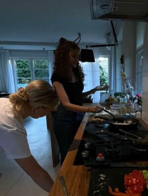Emilia Dankwa Instagram - girlhood💘
•
#sleepover #friends #girlhood