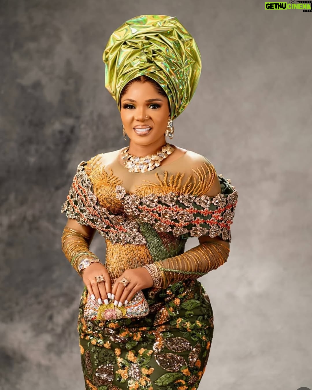 Eniola Badmus - 149.3K Likes - Congratulations on your daughter’s wedding @iyaboojofespris This is such a beautiful and meaningful milestone, and I hope you’re taking a moment to reflect on all the love, strength, and dedication it took to get here. As a single mother, you’ve worn many hats and made countless sacrifices to give your daughter the foundation she needed to grow into the amazing woman she is today.
Watching @its.priscy start this new chapter must fill your heart with pride and joy. You’ve not only raised a daughter ready to take on the world, but you’ve also shown her what unconditional love, resilience, and grace truly look like.
Wishing you both a lifetime full of love, laughter, and cherished memories. You’ve earned this moment….enjoy every second of it.