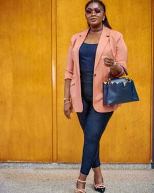 Eniola Badmus Instagram - IN GOD I TRUST…………

Cc @jakedee 

Picture by @ebuka_fabian