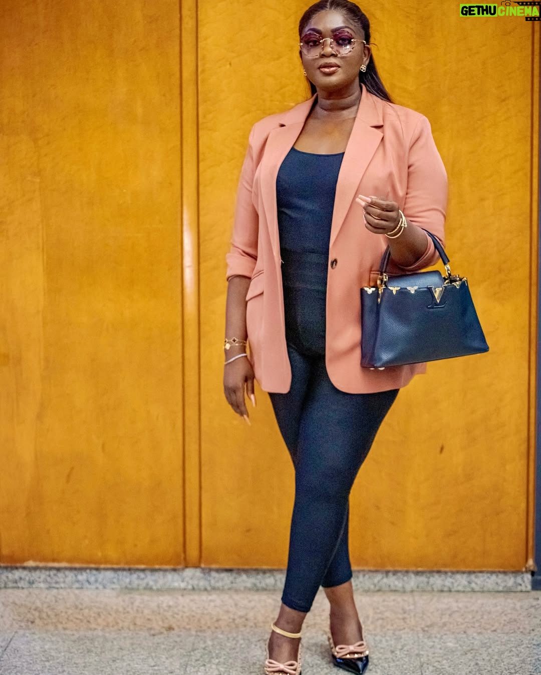 Eniola Badmus - 31.1K Likes - IN GOD I TRUST…………
Cc @jakedee
Picture by @ebuka_fabian