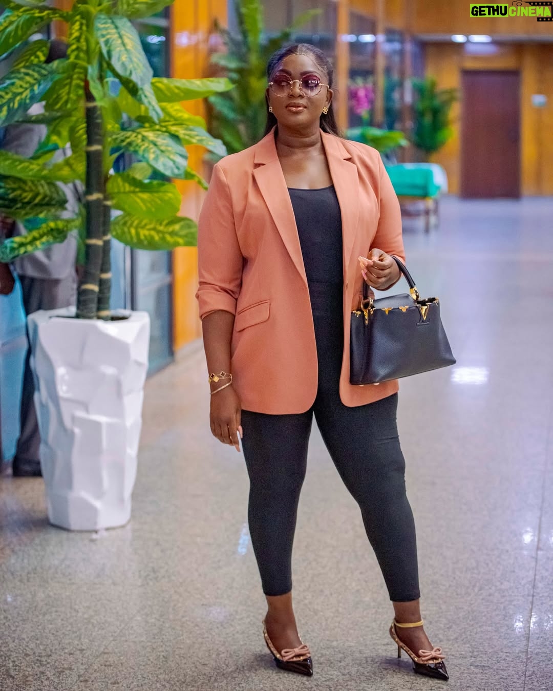 Eniola Badmus - 31.1K Likes - IN GOD I TRUST…………
Cc @jakedee
Picture by @ebuka_fabian