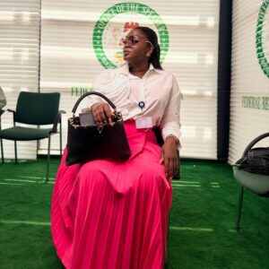 Eniola Badmus Instagram - Back in the A like we never left……….

Outfit by @topfashionn 

#EniolaBadmus
#abujaliving 
#incomingsenator