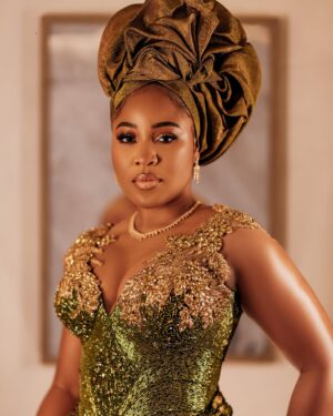 Erica Nlewedim Instagram - Out for @its.priscy 🩷🩷
Dress @artalia_atelier 
Styling @momentsbysbr  @style_by_ruvero 
Makeup @kim_beautystudio 
Gele artiste @oni_gele 
Photographer @tosinjoshweddings