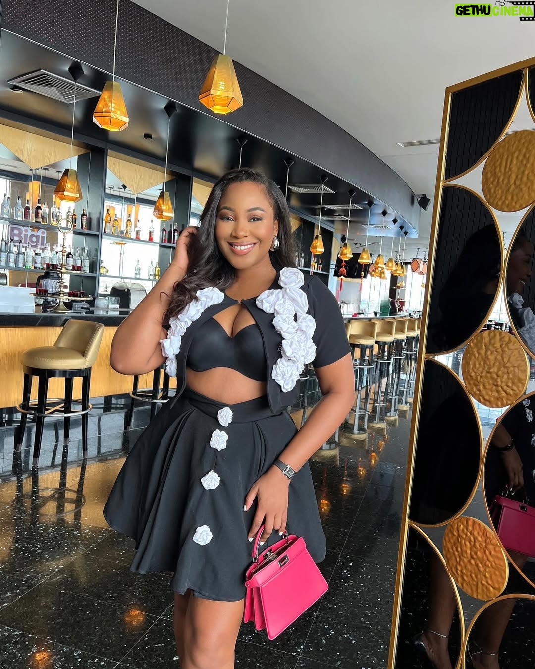 Erica Nlewedim - 52.4K Likes - Baby I’m a natural flex 💋
@legendnigeria