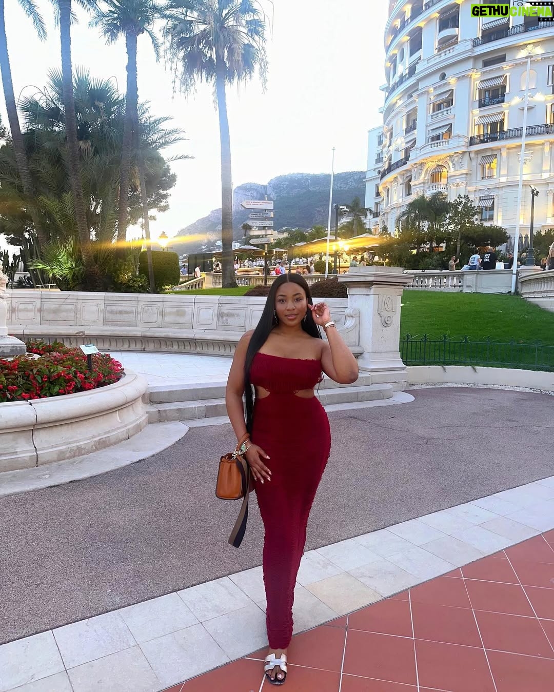 Erica Nlewedim - 67.5K Likes - Vacation dump
Monaco
Marbella
Switzerland
London
@travelbeta