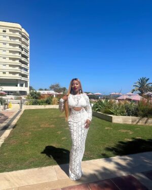 Erica Nlewedim Instagram - Vacation dump
 Monaco 
Marbella 
 Switzerland 
London 
@travelbeta